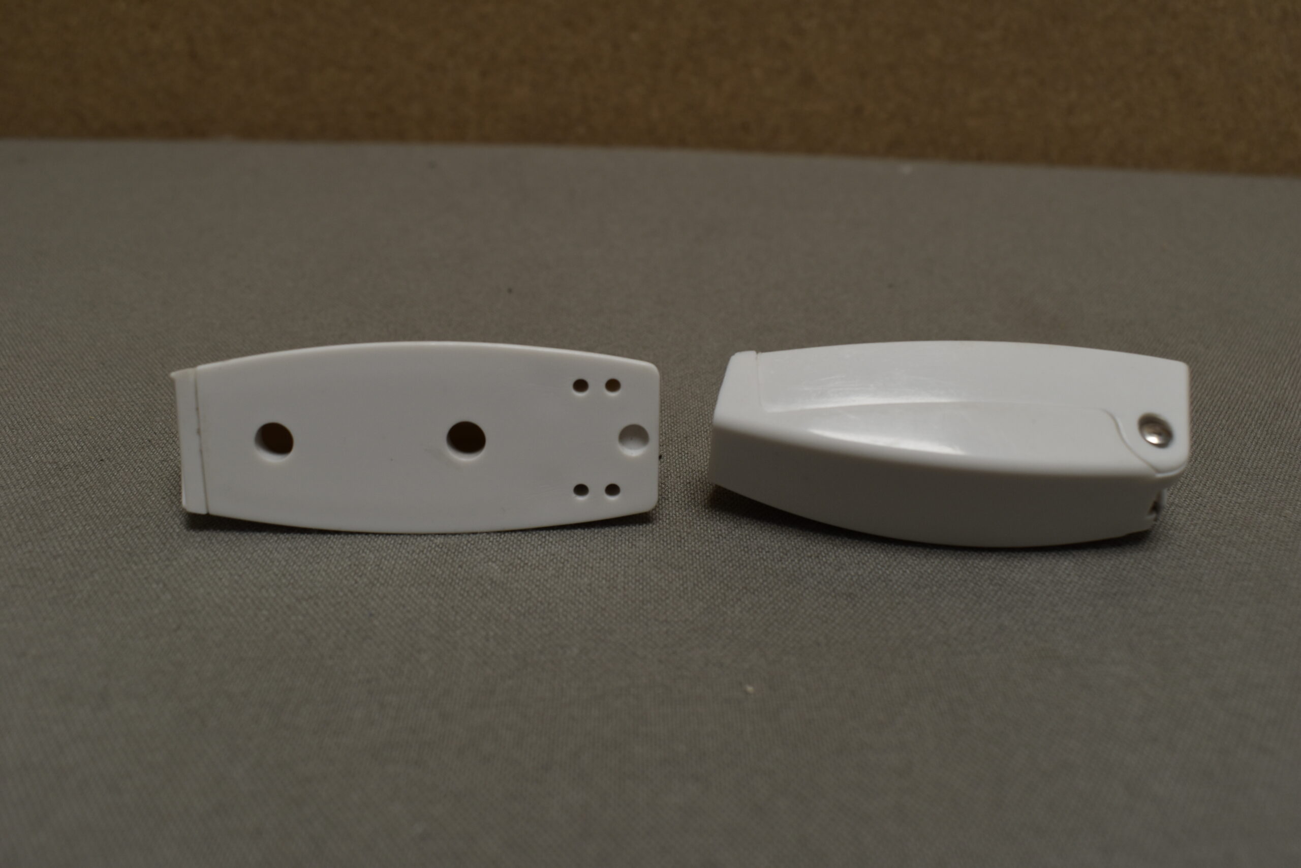 Klappenhalter weiß 2er-Set