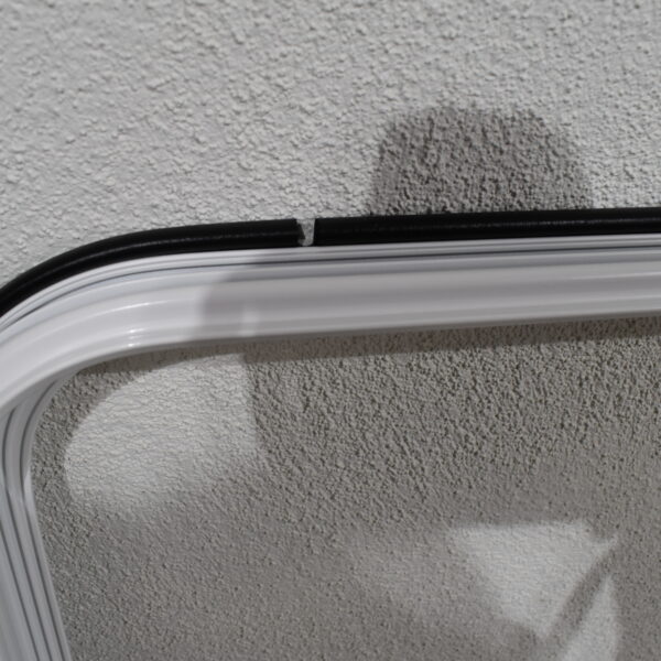 Klappenrahmen 1130x630mm weiß