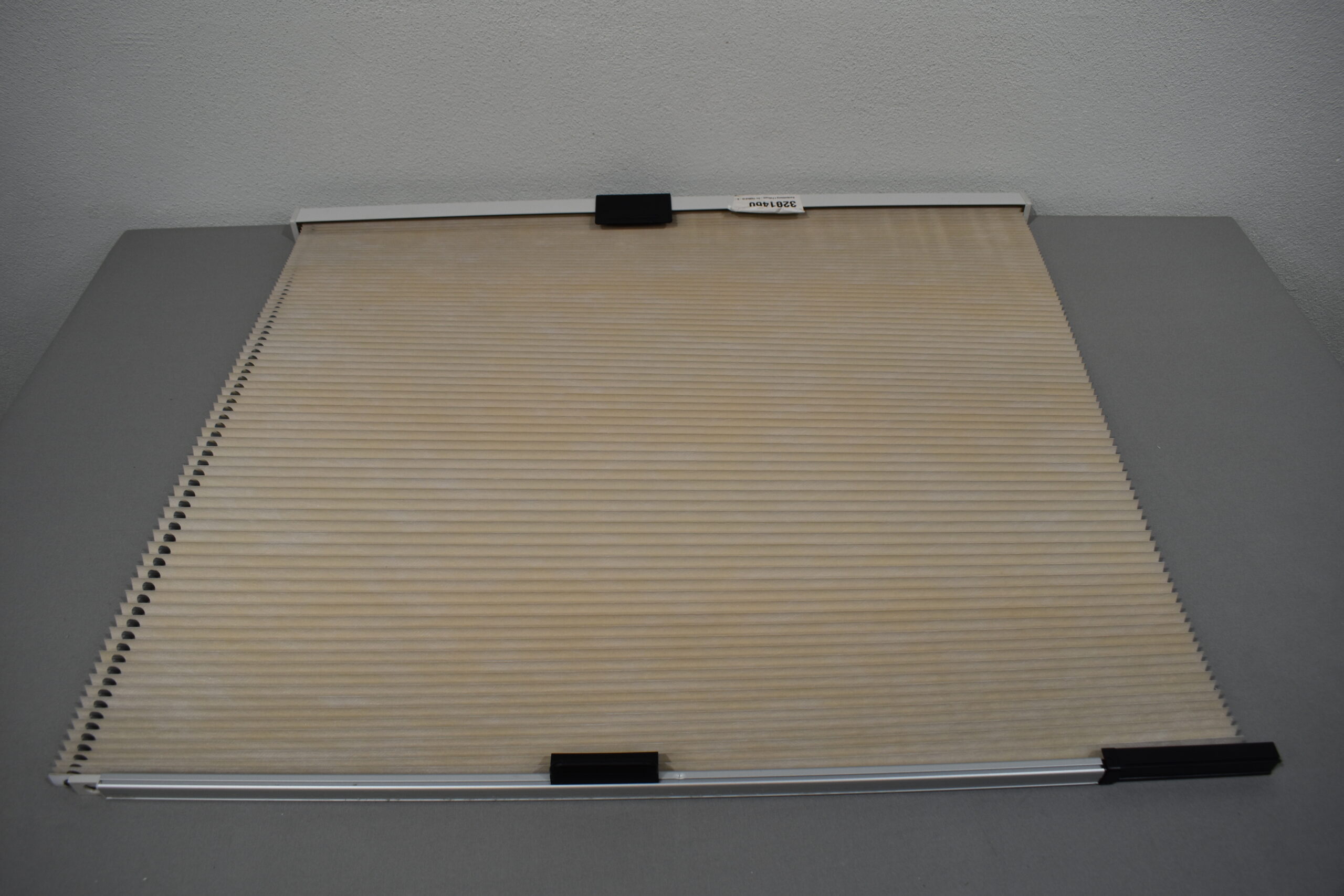 Verdunklungsrollo für Fahrerhaus 1350x818mm