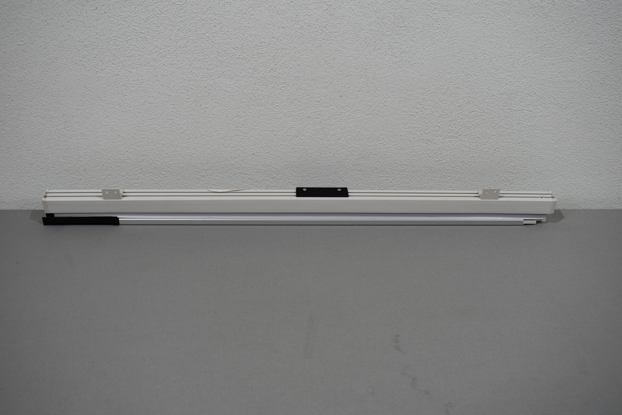 Verdunklungsrollo für Fahrerhaus 1350x818mm