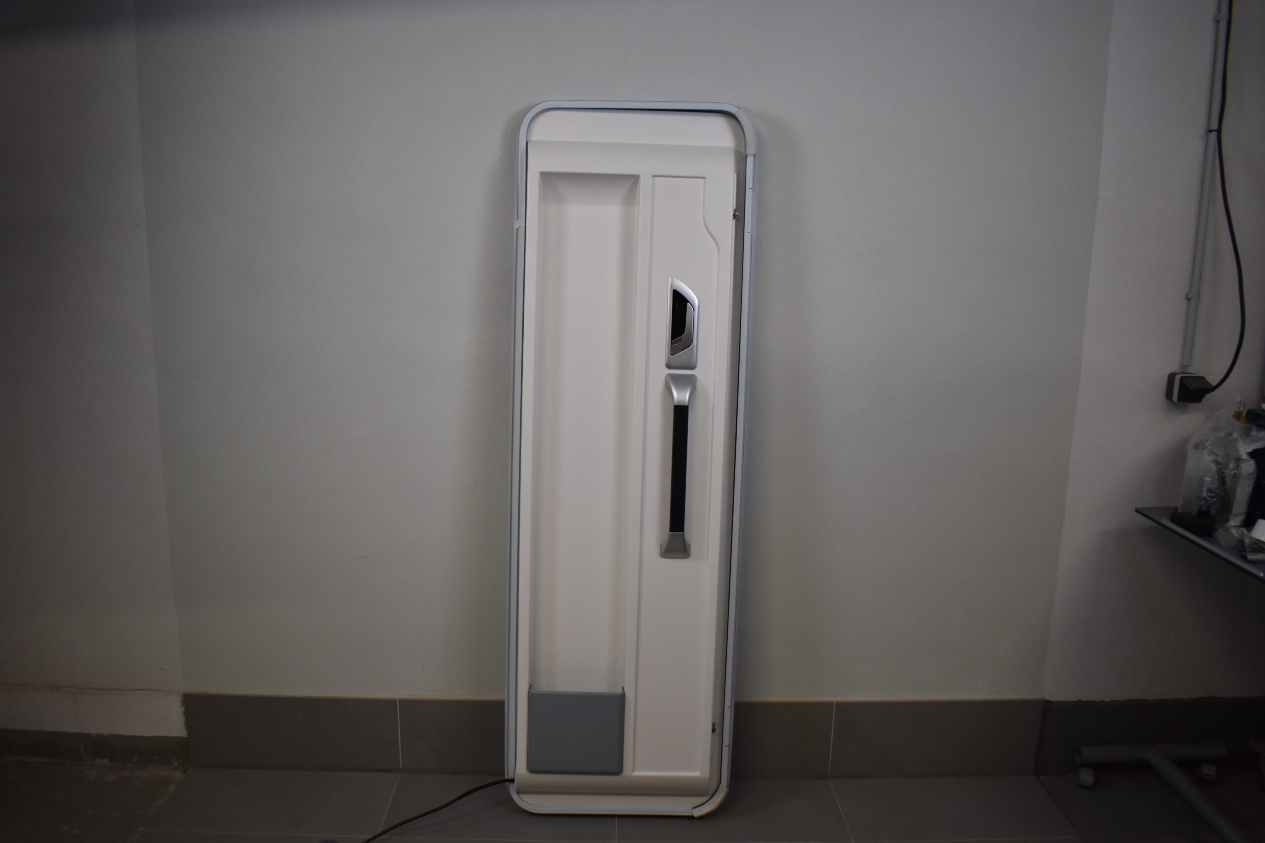 Wohnmobil Aufbautür 570x1800mm weiß