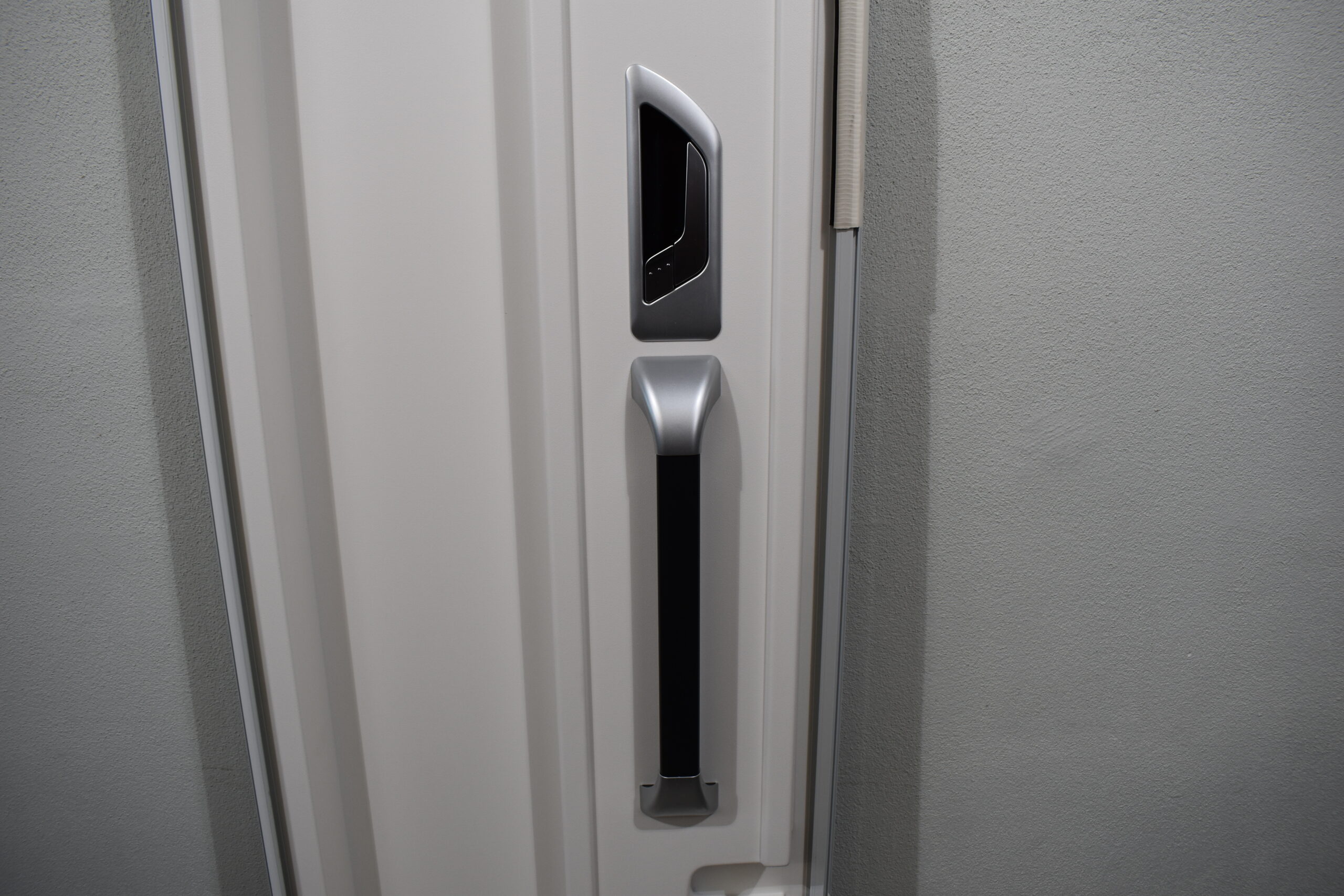 Tegos Wohnmobil Aufbautür 600x1920mm weiß