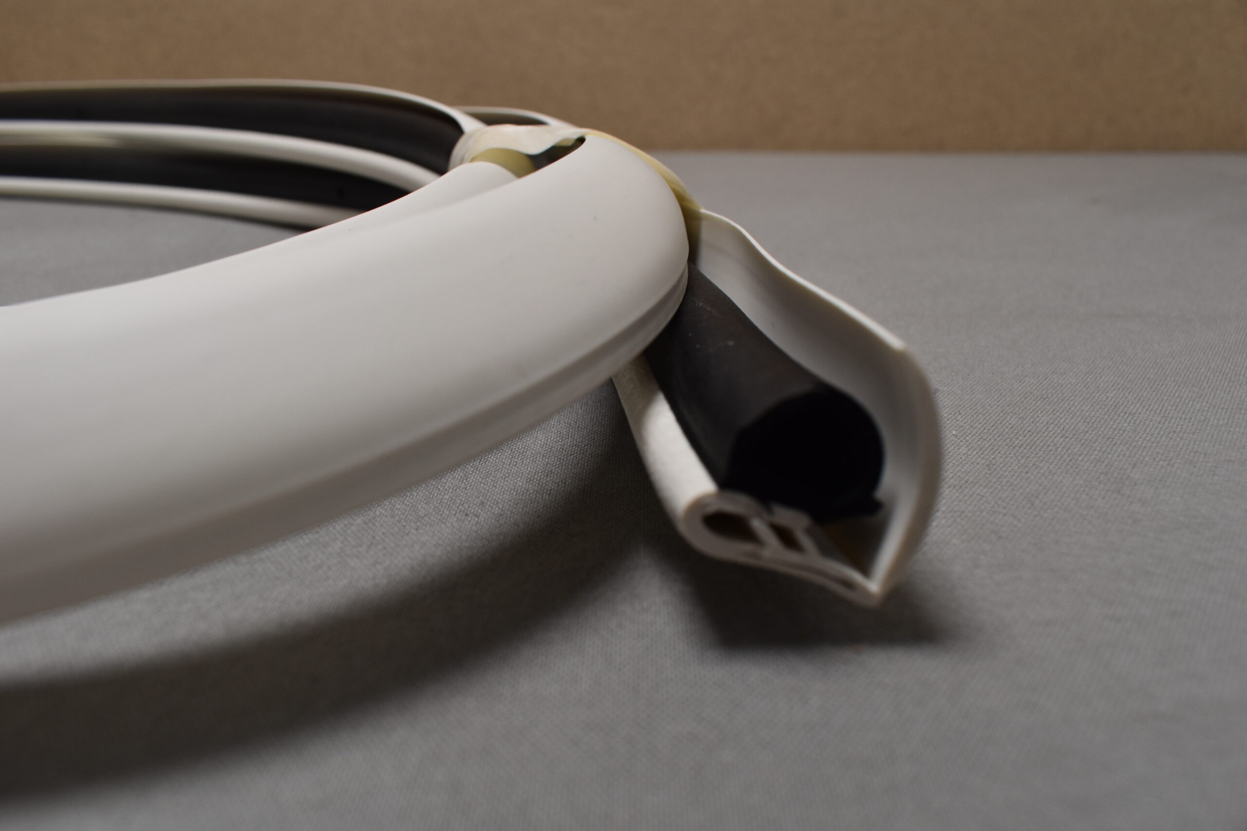 Tegos Wohnmobil Aufbautür 600x1920mm weiß