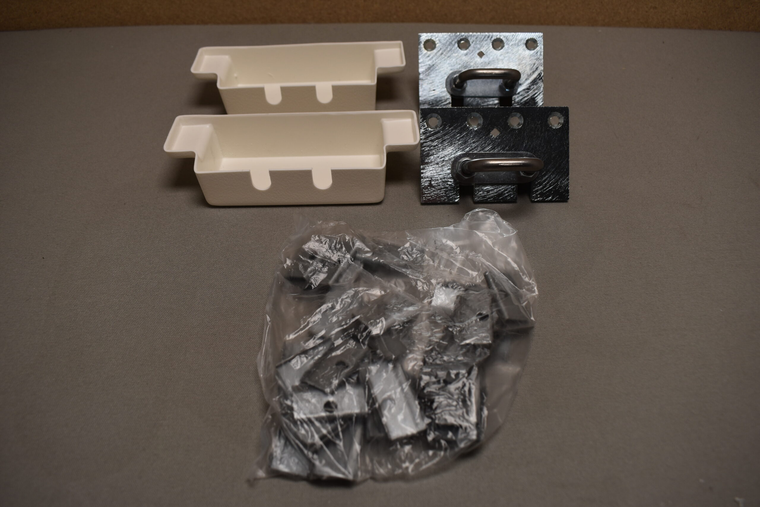 Tegos Wohnmobil Aufbautür 600x1920mm weiß