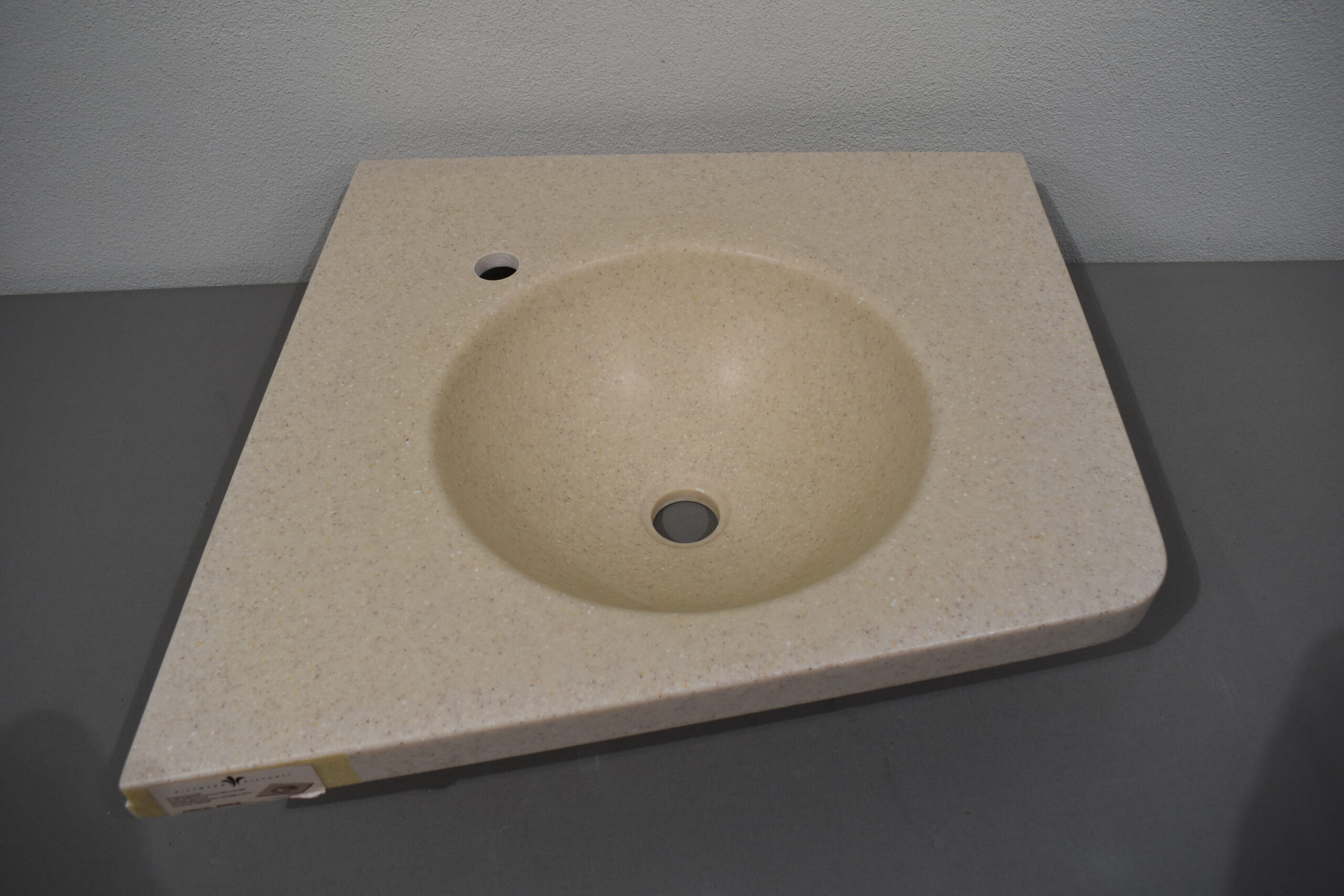 Waschbeckenplatte 41x587mm