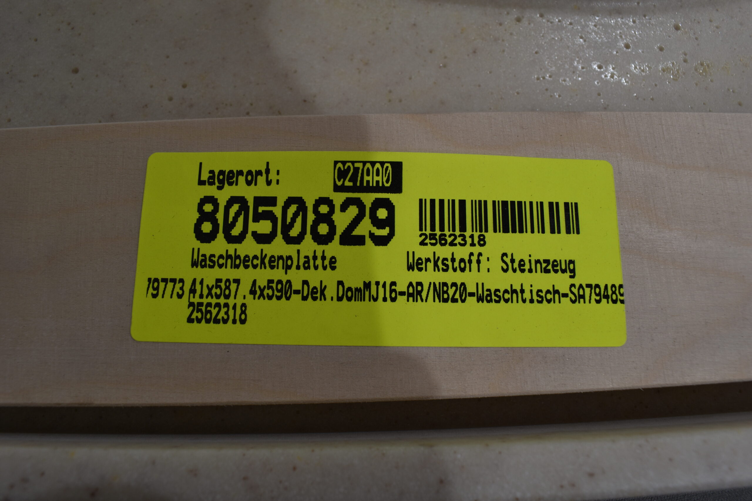 Waschbeckenplatte 41x587mm