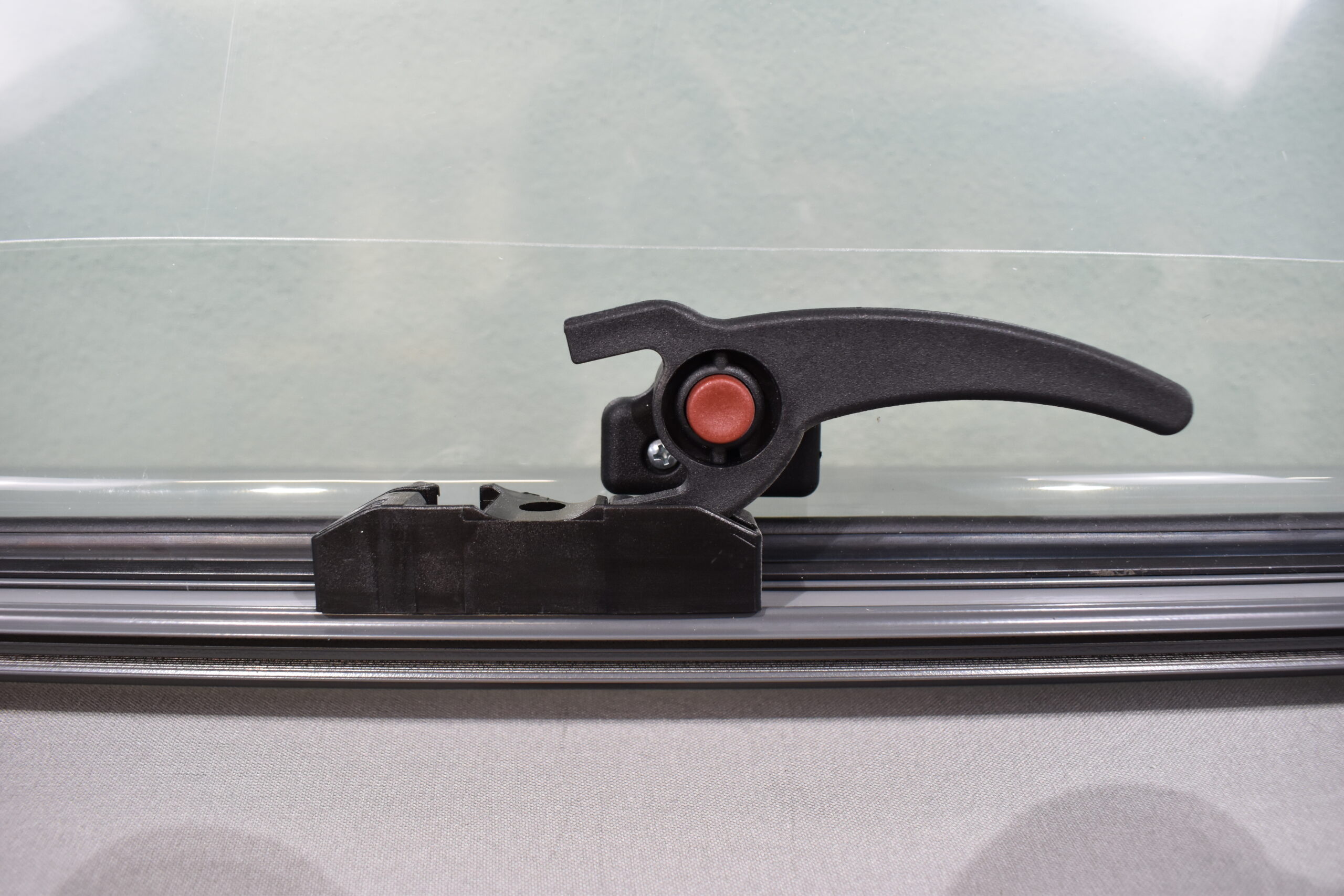 Dometic Ausstellfenster S7 1200x450mm dunkel grau