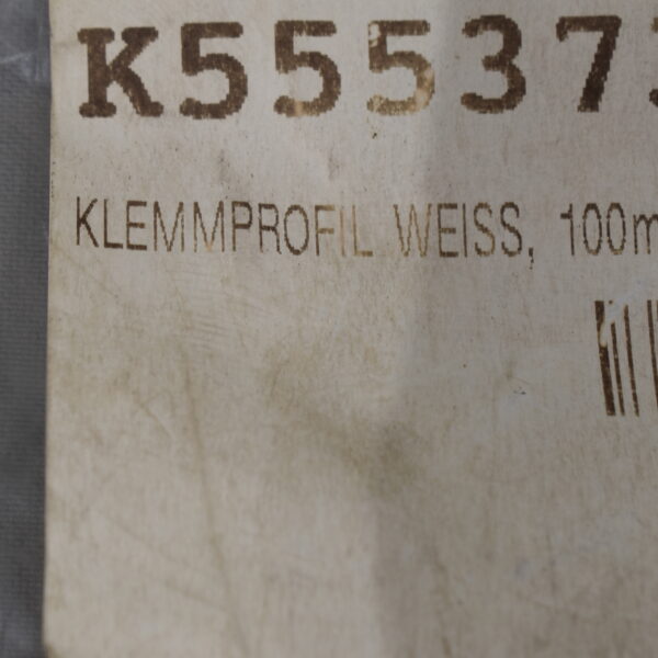 Klemmprofil weiß auf Rolle