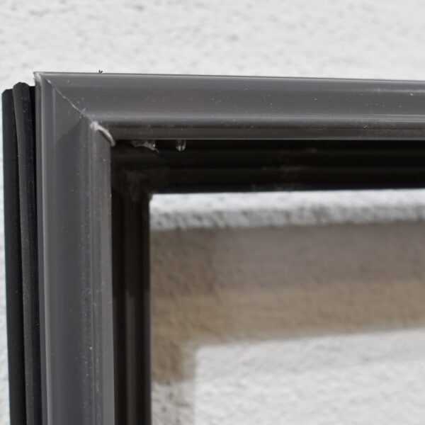 Klappenrahmen 850x1000mm – Winkel untere Kante 15° – grau – Niesmann & Bischoff