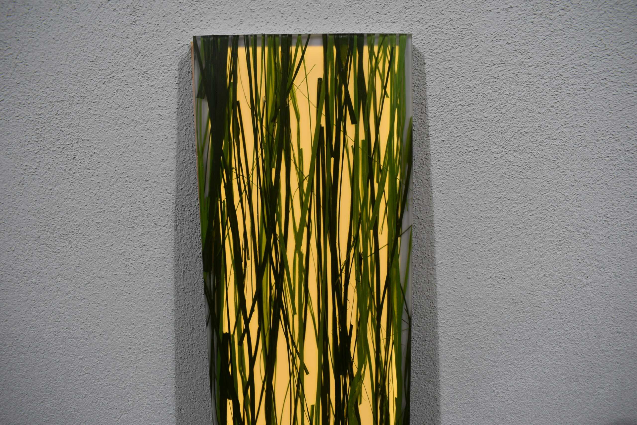 Panel in Grasoptik/Lampe 170x1655x25mm grün