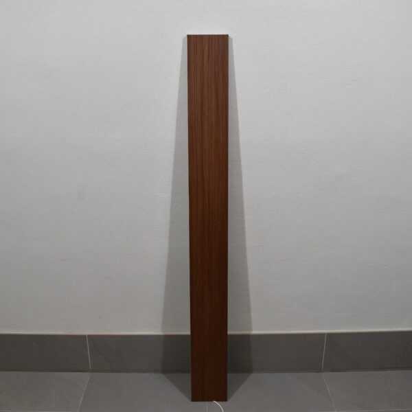 Panel in Grasoptik/Lampe 170x1655x25mm grün