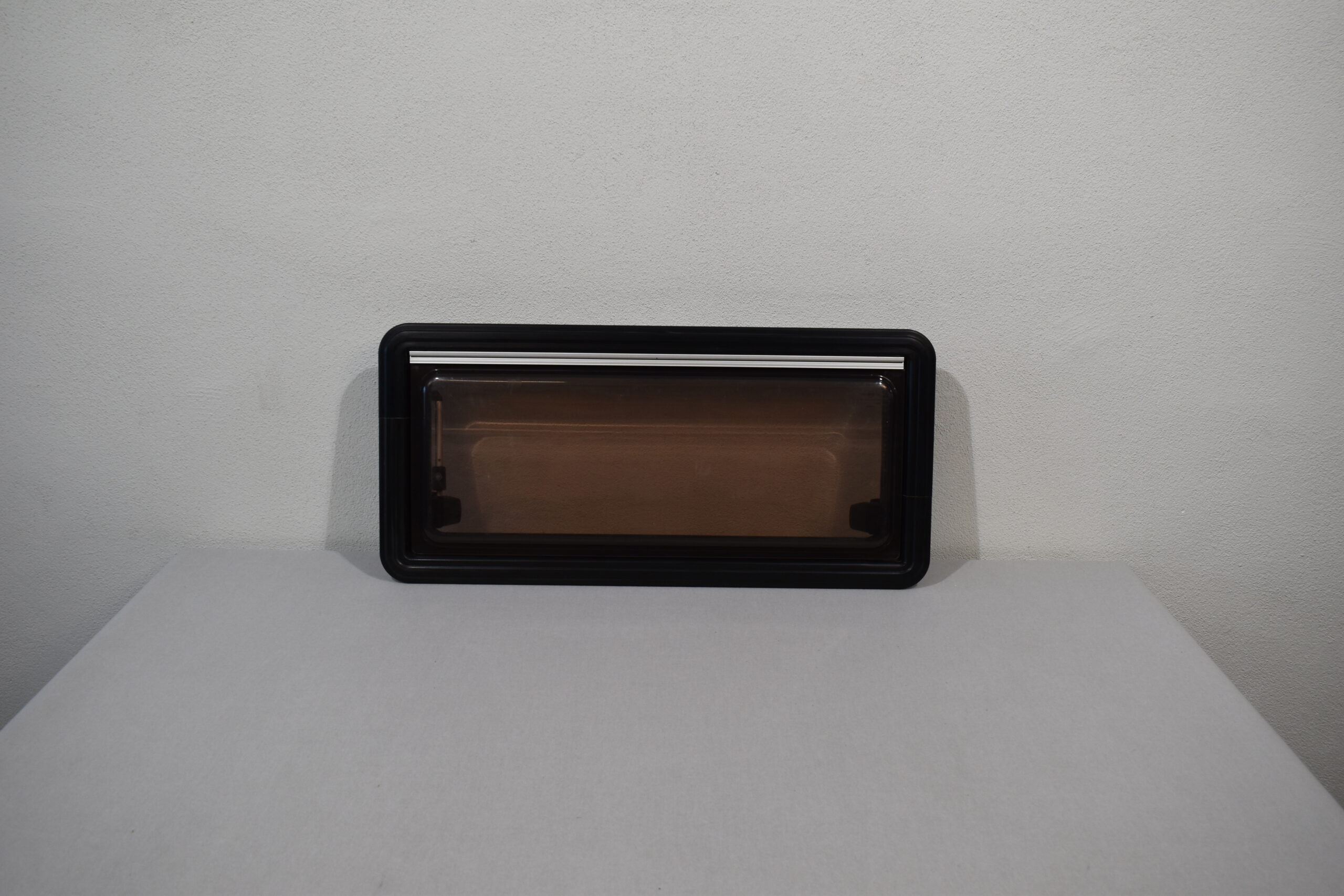 Seitz Ausstellfenster 720x330mm schwarz