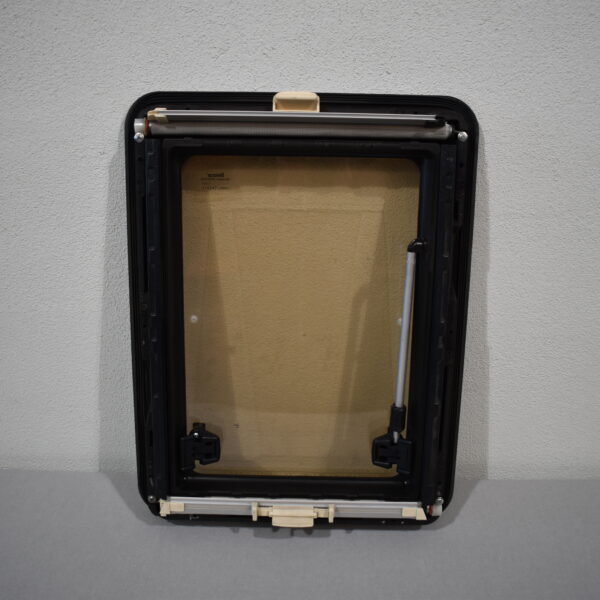 Ausstellfenster 370x500mm schwarz