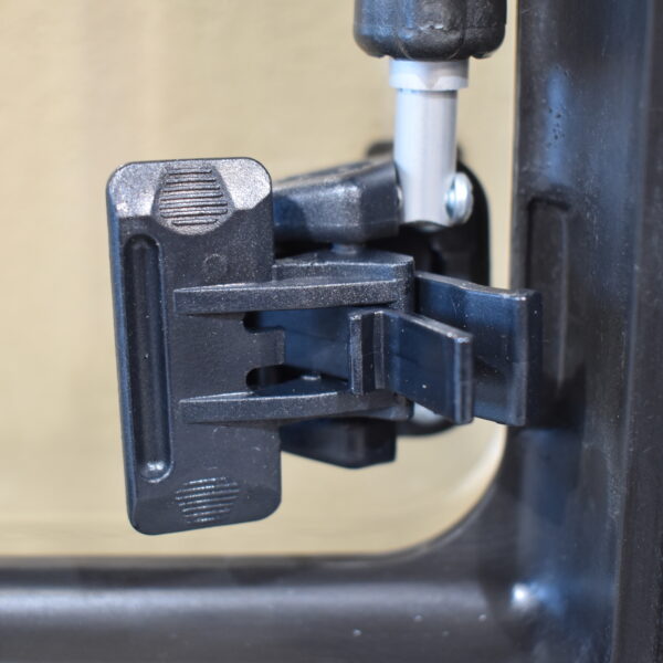 Ausstellfenster 370x500mm schwarz