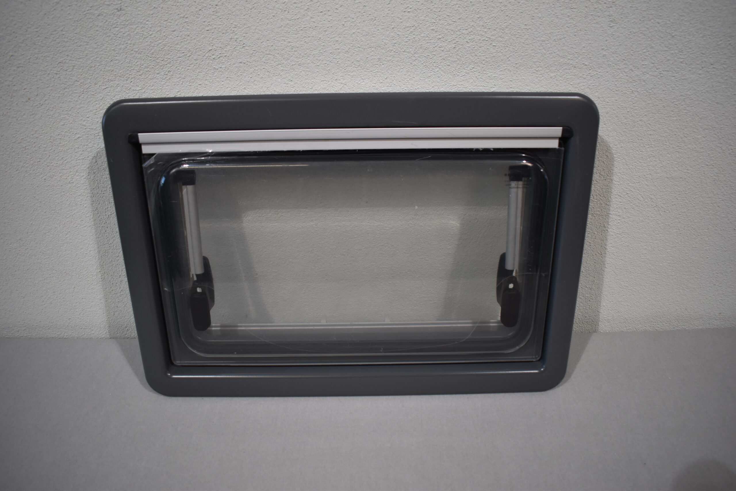 Dometic S4 Ausstellfenster 500x350mm grau