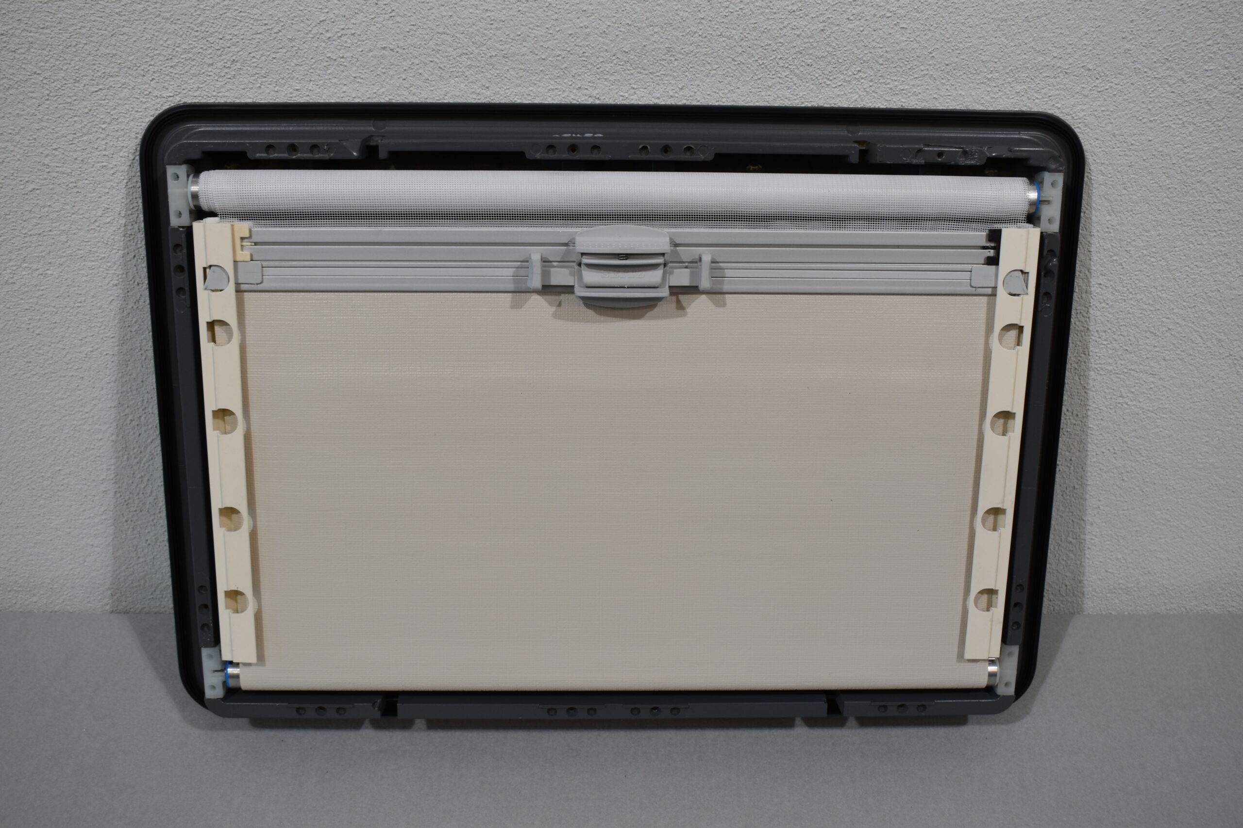 Dometic S4 Ausstellfenster 500x350mm grau