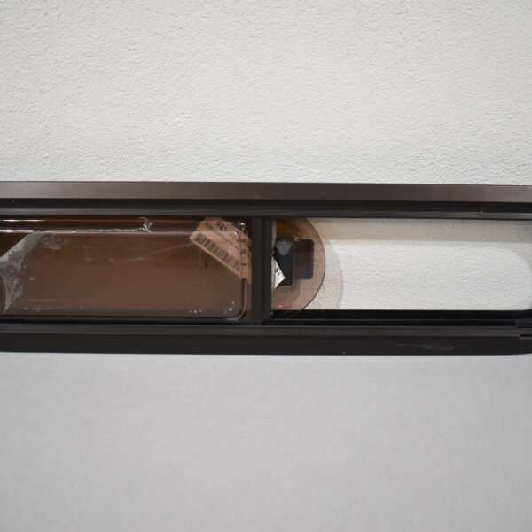 Schiebefenster im Dach links 700x150mm schwarz