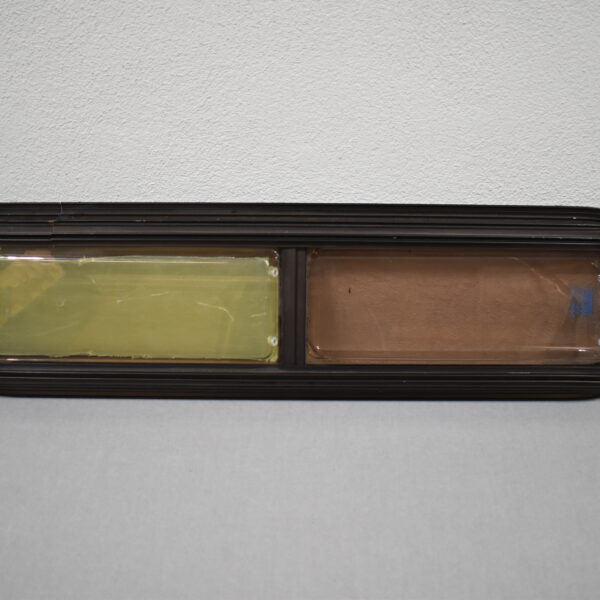 Schiebefenster im Dach links 700x150mm schwarz