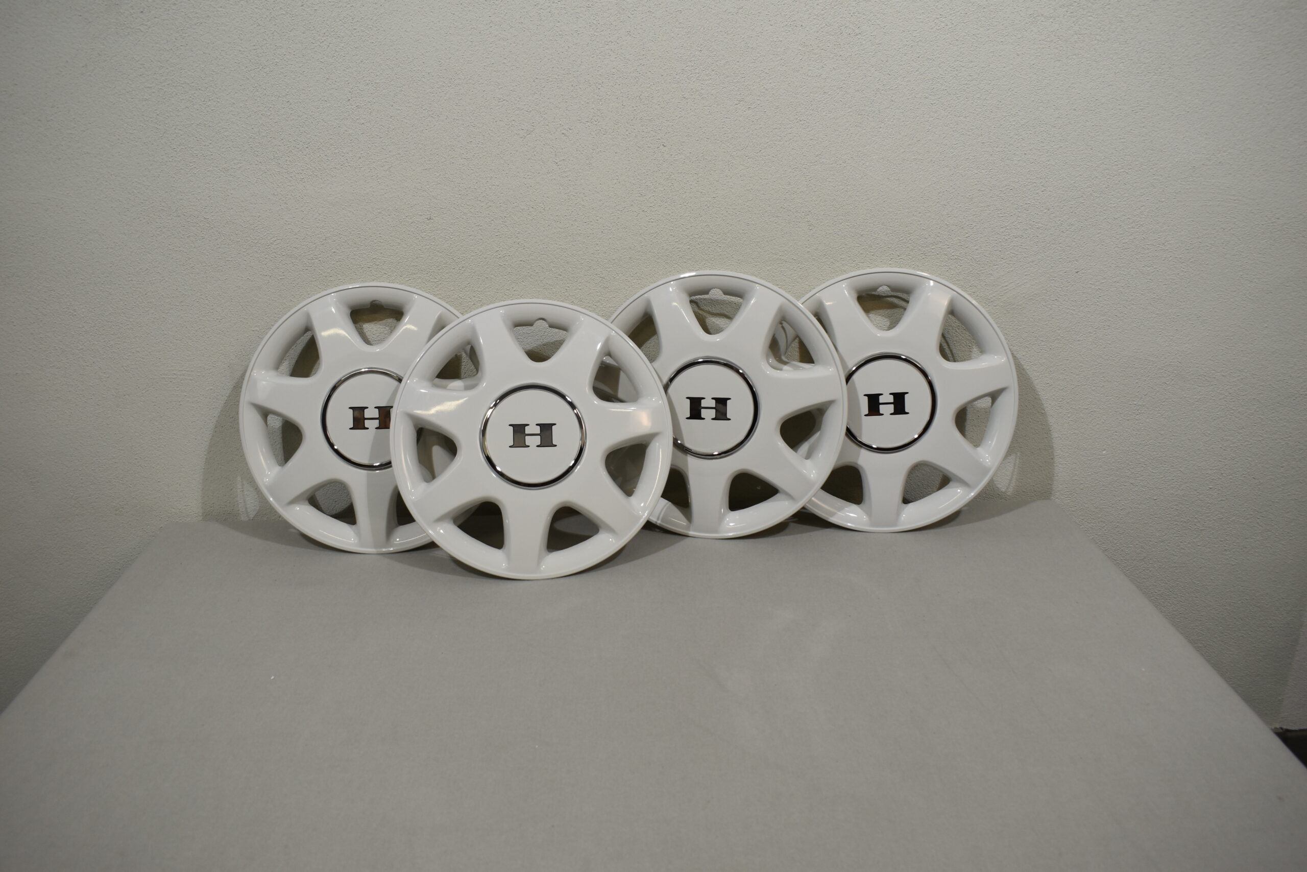 4 Radkappen Radblende 14 Zoll weiß