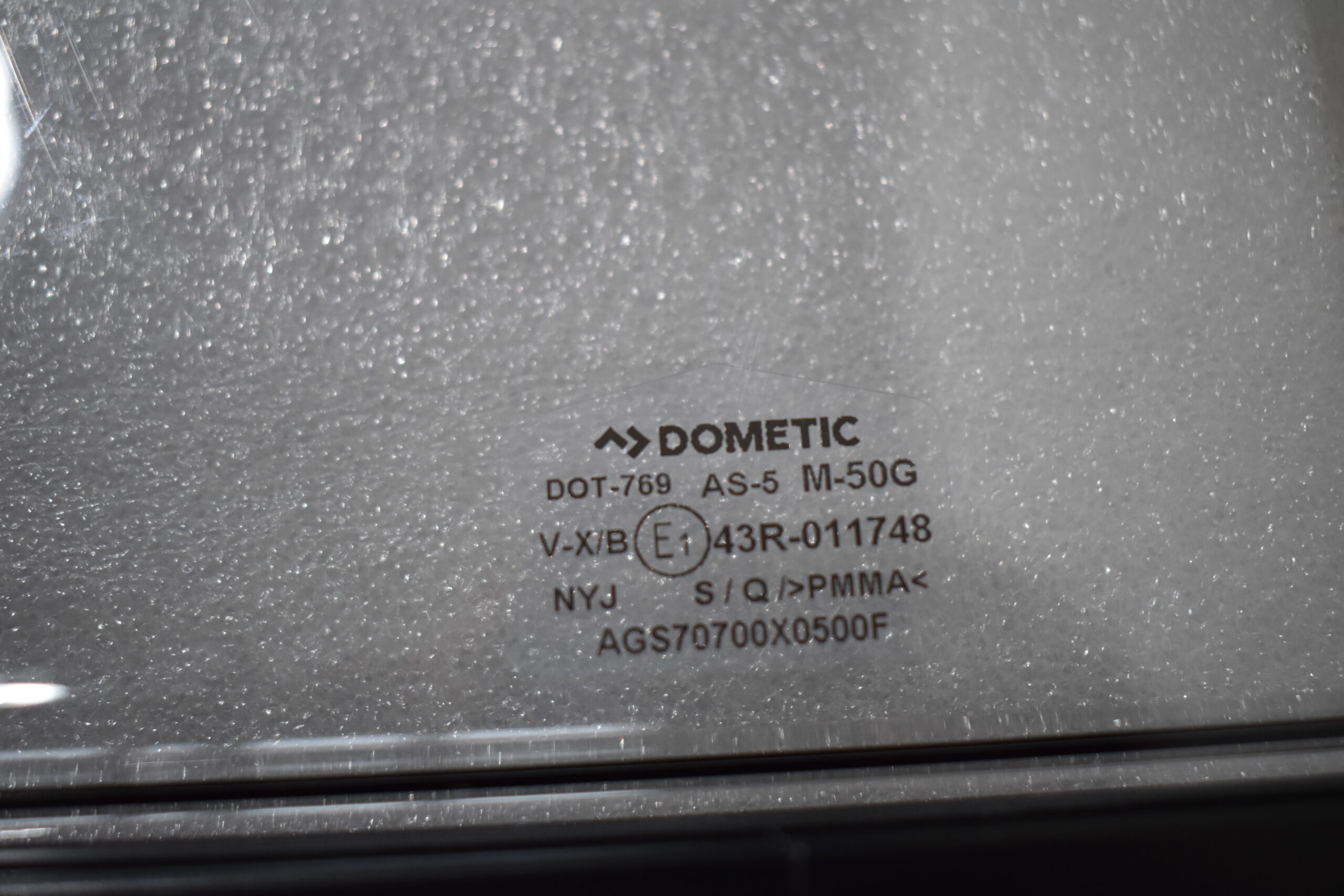 Dometic S7 Schiebefenster 700x500 cm Alurahmen schwarz