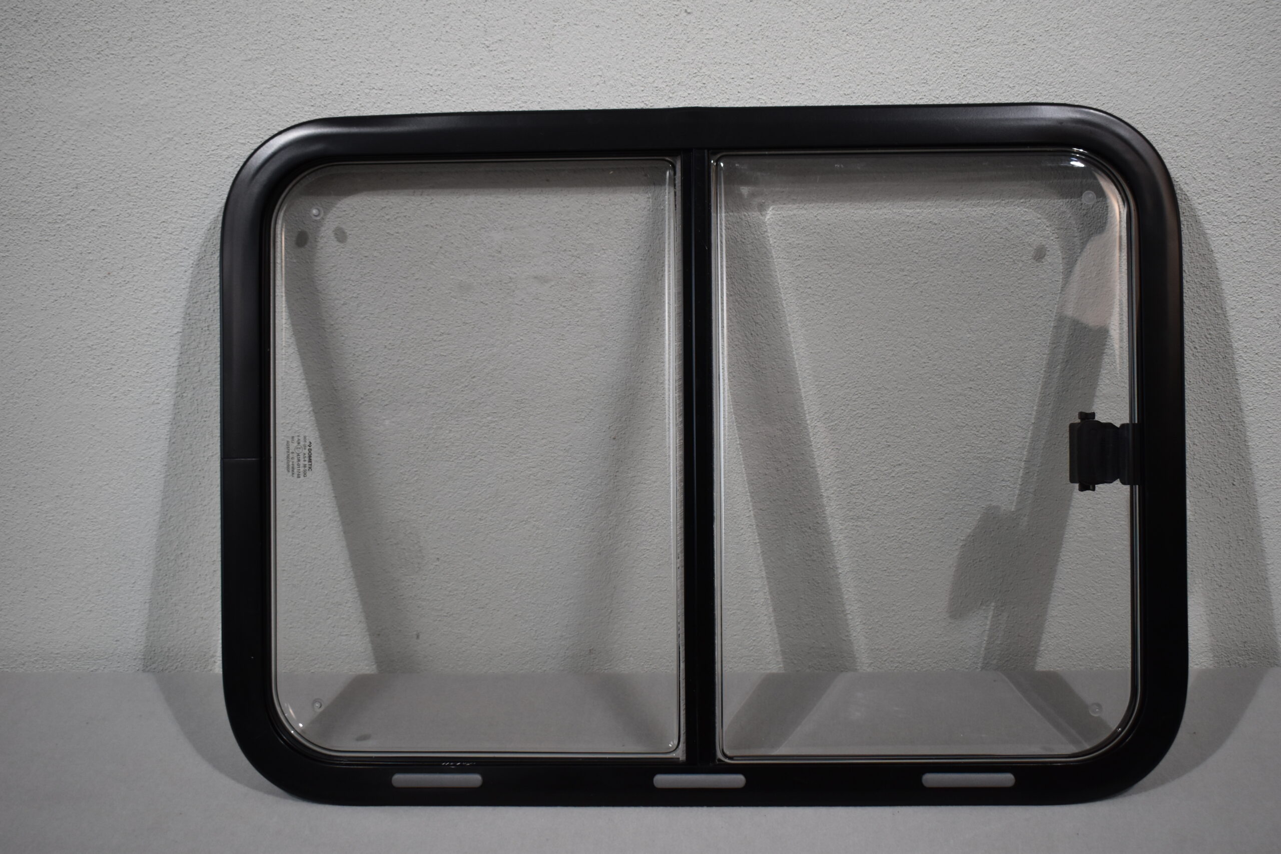 Dometic S7 Schiebefenster 700x500 cm Alurahmen schwarz
