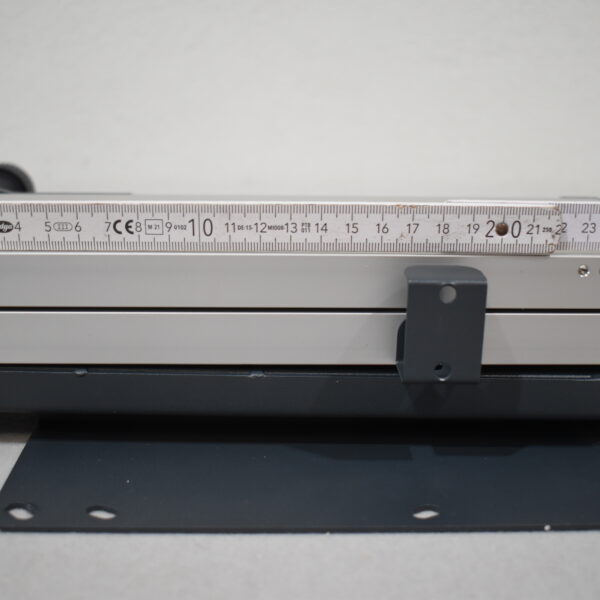 Novus Sky TV Wandhalterung Linearauszug silber