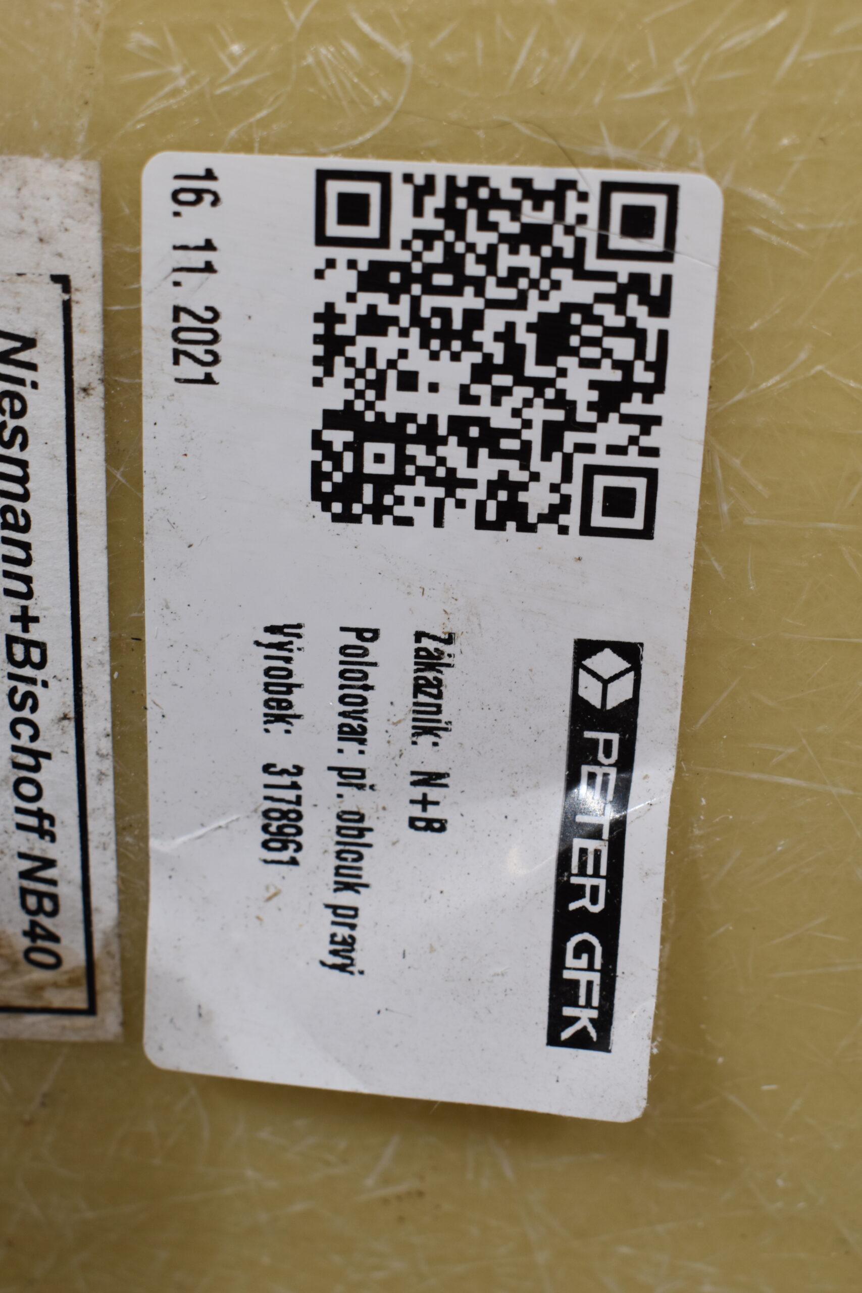 Niesmann und Bischoff i Smove 2021-2024 Radlaufblende Beifahrerseite; weiß