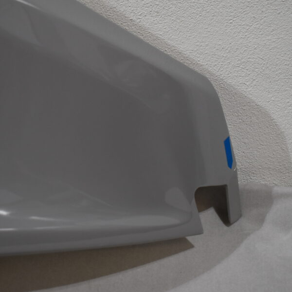 Niesmann und Bischoff i Smove 2021-2024 Radlaufblende Beifahrerseite; hell grau