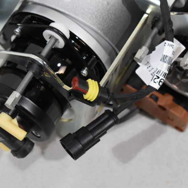 Leuchtenträger einteilig links IM1