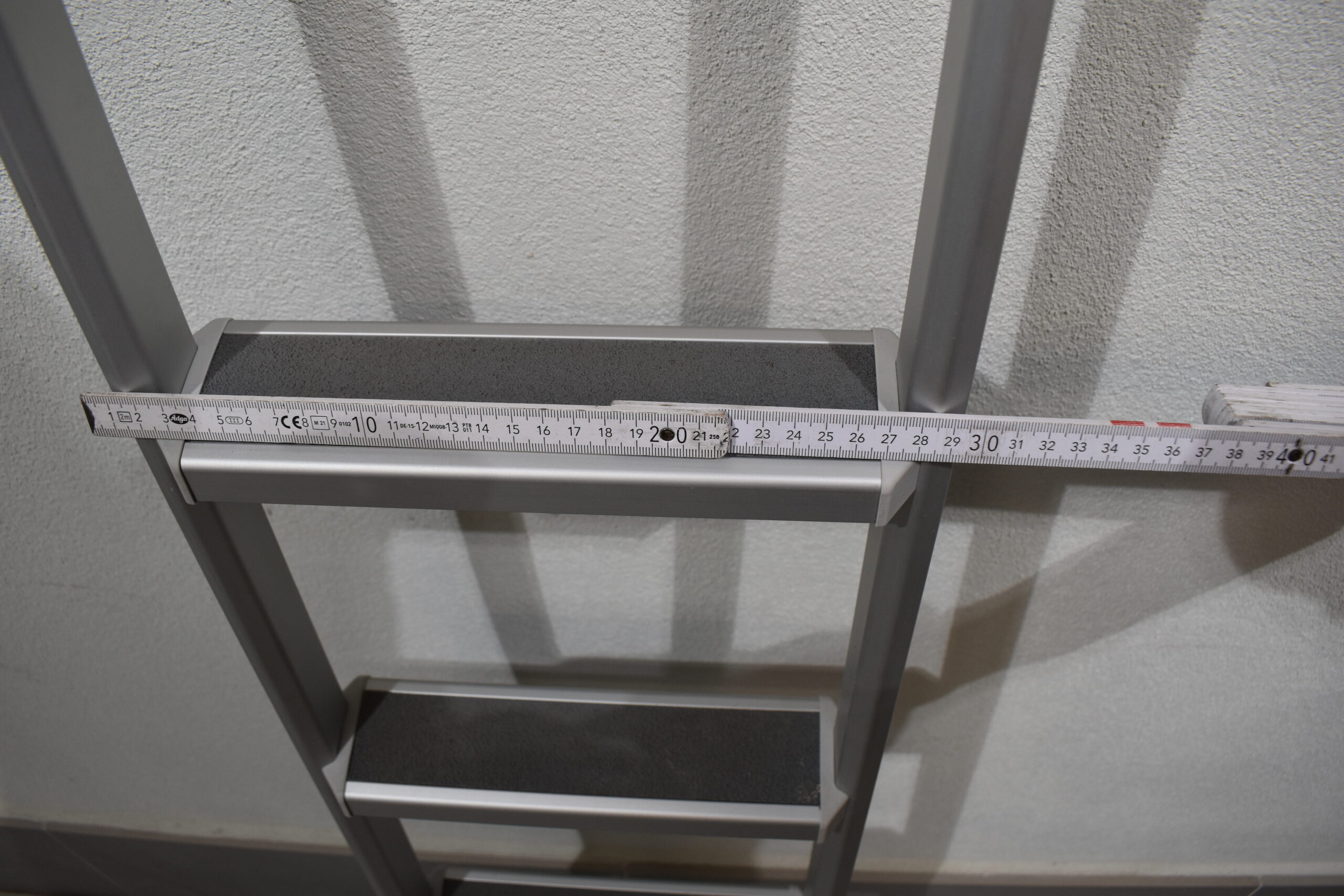 Alu Hubbett-Einhängeleiter