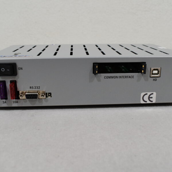 Oyster 85 Digital CI; Digital HDCI+DVB-T SKEW-Satelliten-Anlage