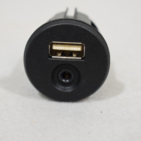 Alpine Einbaubuchse für Fiat Ducato