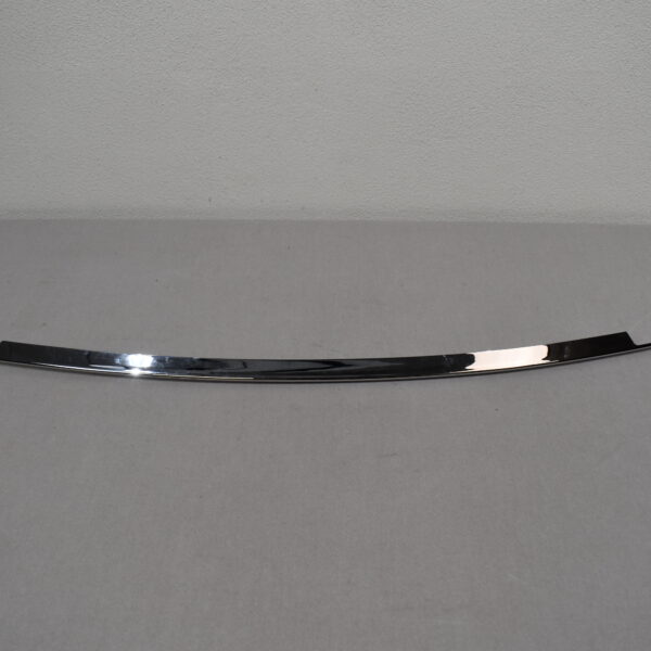 Chromblende für Kühlergrill-Teilstück