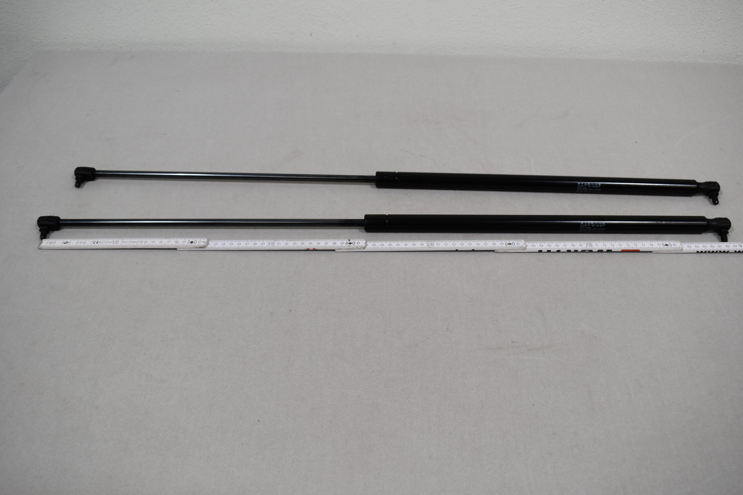 Gasdruckdämpfer/Dämpfer/Stabilus Lift-O-Mat; 450 N; 1Paar