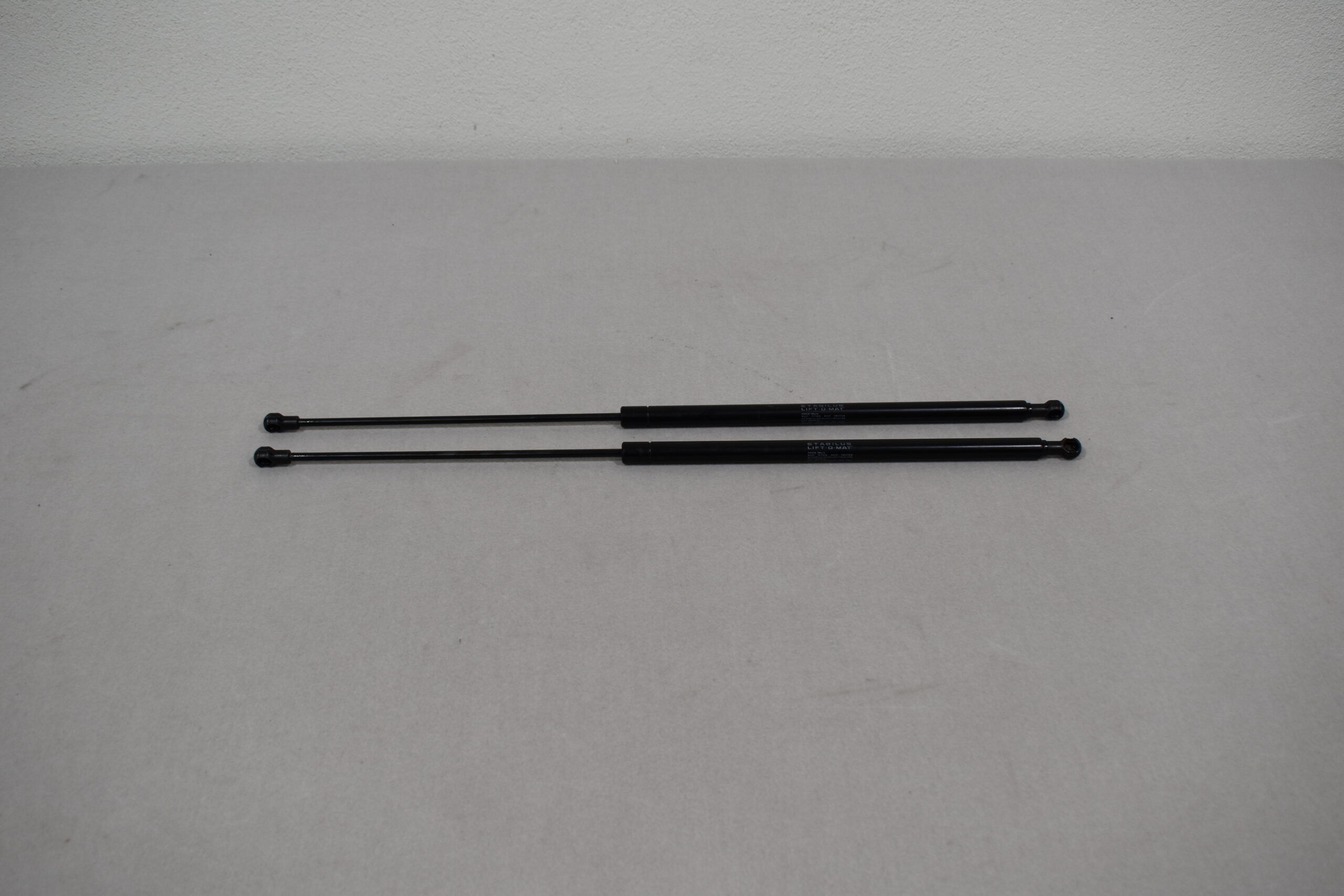 Gasdruckdämpfer/Dämpfer/Stabilus Lift-O-Mat; 100 N; 1Paar