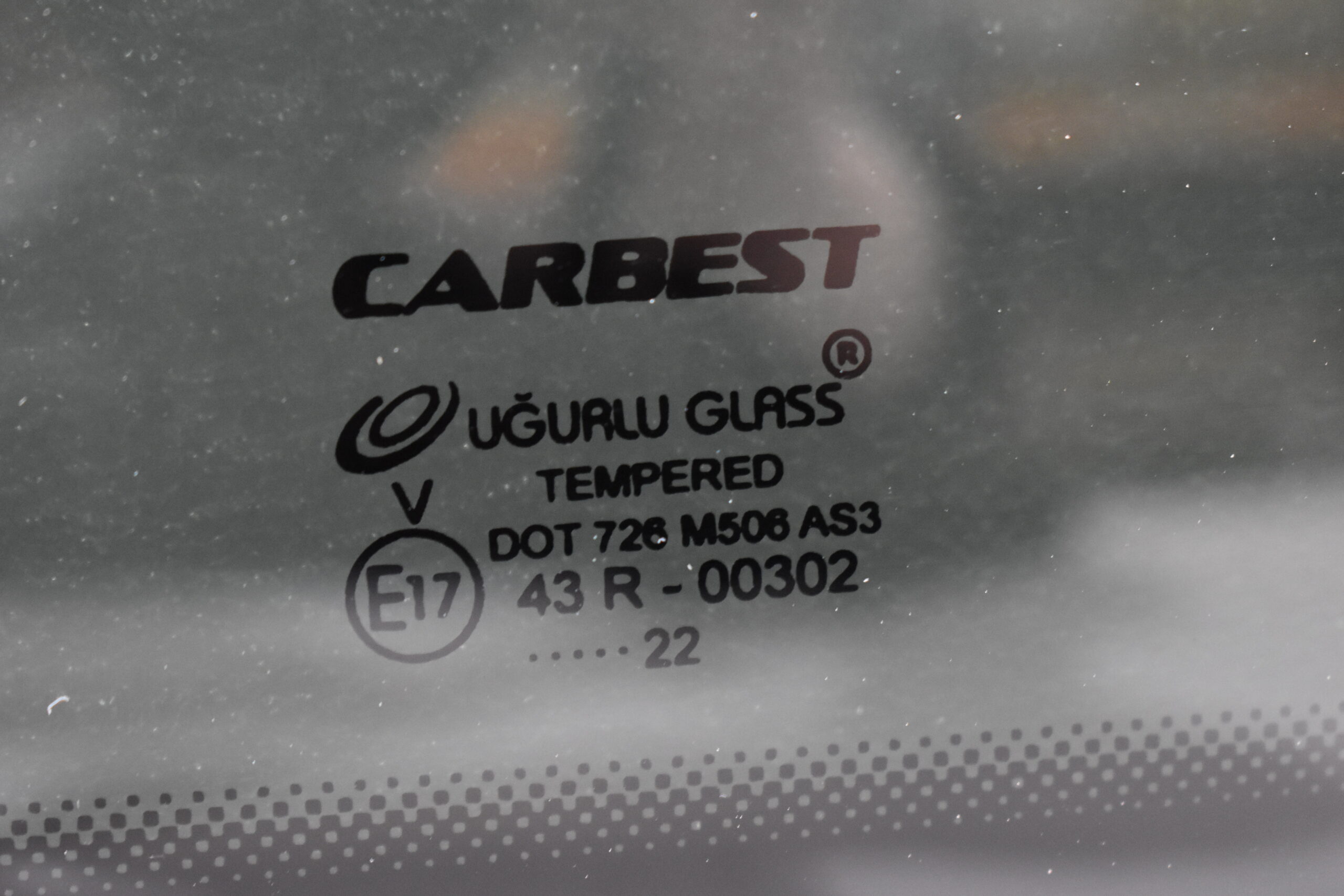 Carbest getöntes Heckglasfenster für VW Caddy Maxi