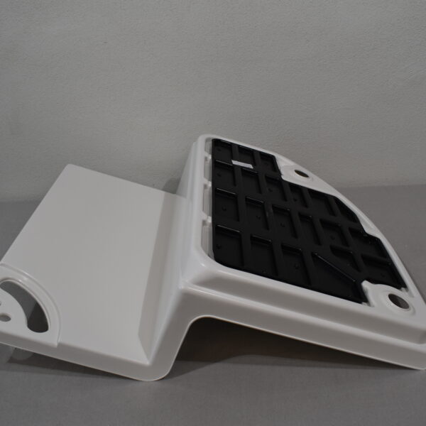 Duschwanne 670x797; Eura Mobil 5731