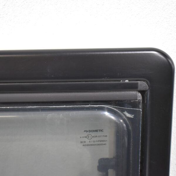Dometic S4 Ausstellfenster 900x600mm mit Innenrahmen