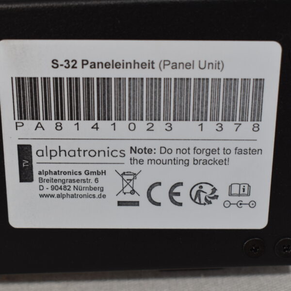 Alphatronics S-Linie TV; 32 Zoll