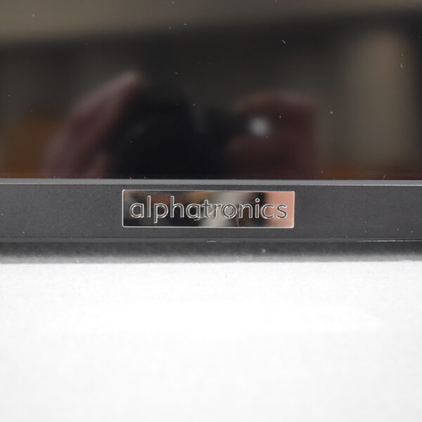 Alphatronics S-Linie TV; 32 Zoll