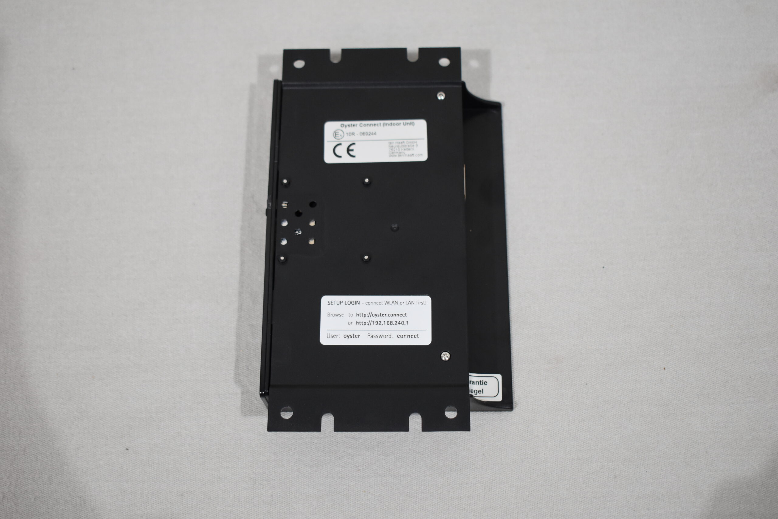 Oyster Connect Terrestrische Antenne Mobil unterwegs