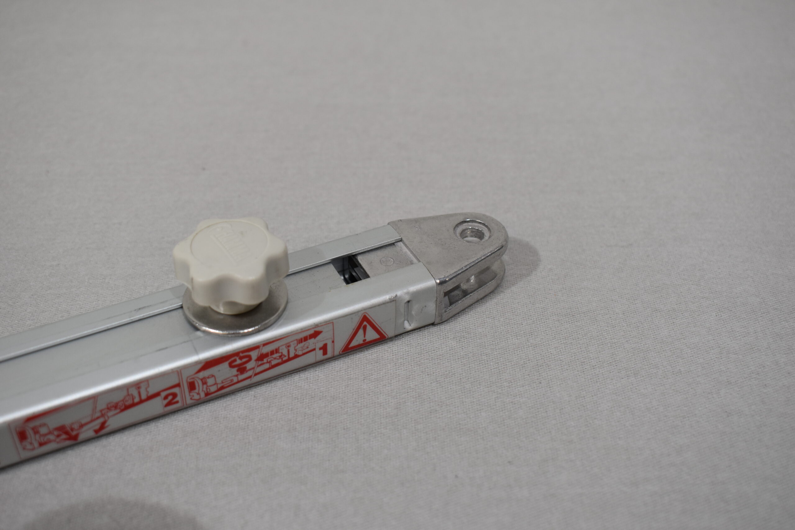 Fiamma Markisenstützfuß; links