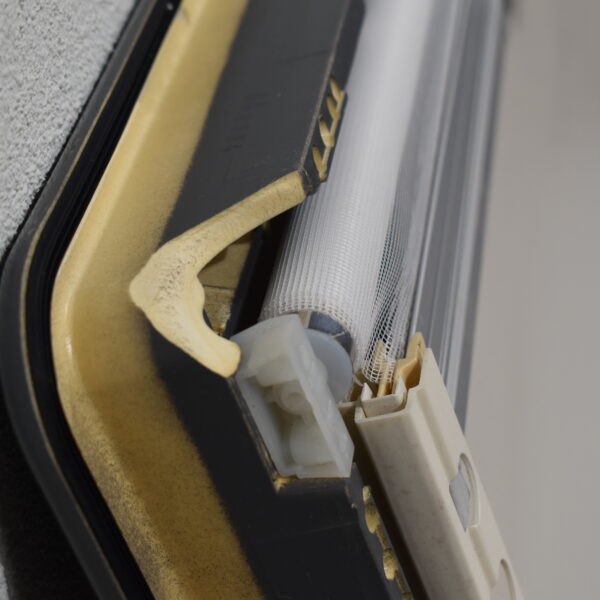 Dometic S4 Ausstellfenster 700x450mm; dunkel grau