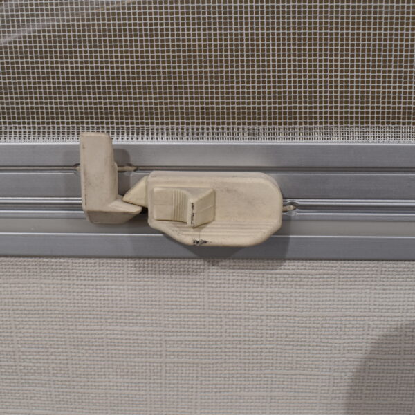 Bonocar Ausstellfenster 1020 x 505mm; schwarz