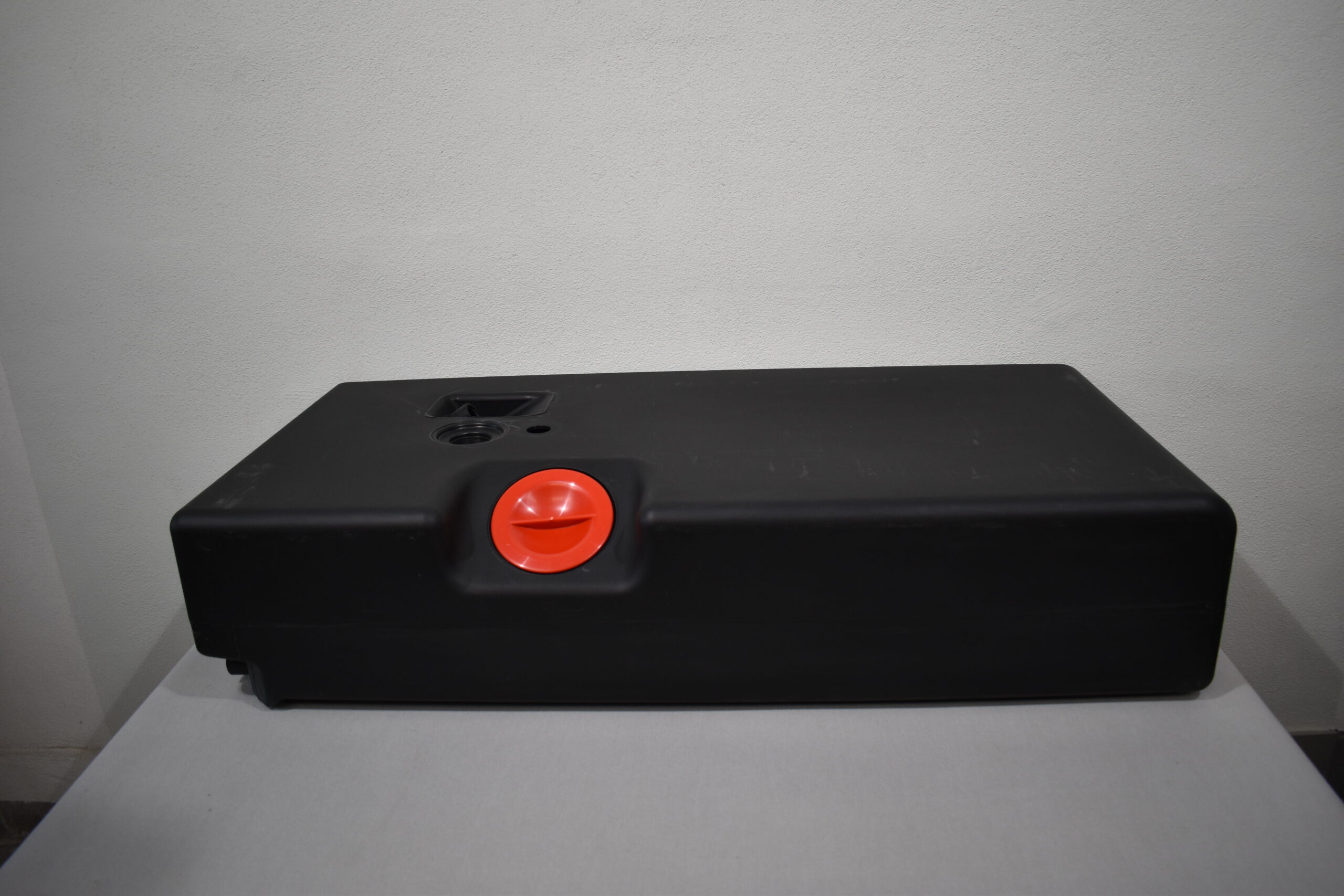 Wassertank / Fäkalientank; 165Liter; 1235x585x270mm Wohnmobil