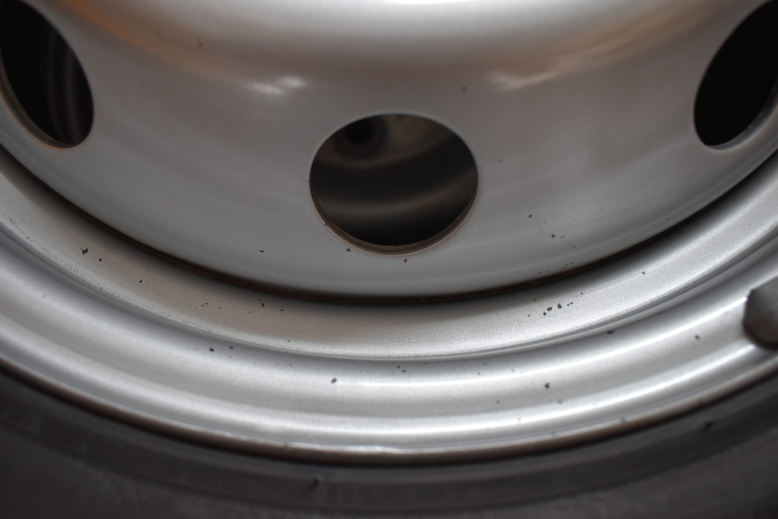 Michelin Agilis Camping Komplettrad 225/75 R16 CP 116 Q M+S DOT 2022 – Bild 10