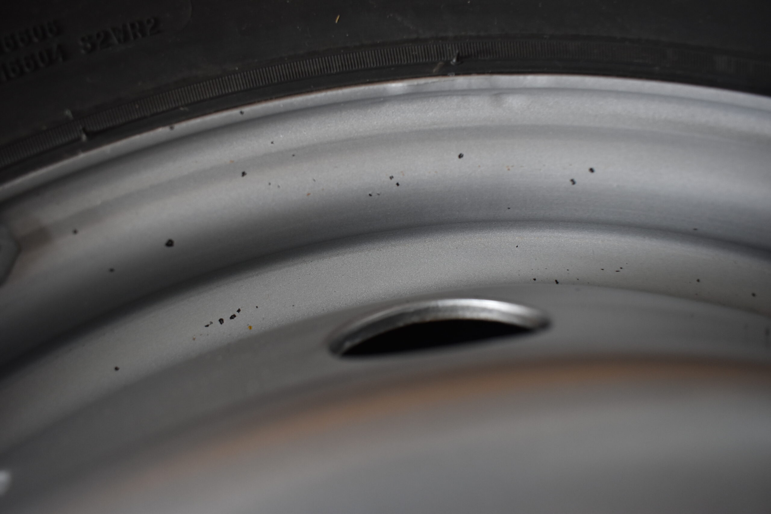 Michelin Agilis Camping Komplettrad 225/75 R16 CP 116 Q M+S DOT 2022 – Bild 11