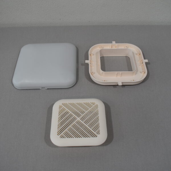 Bürstner Haubenlüfter mit Gitter