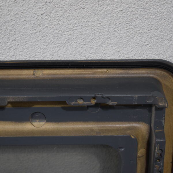 Seitz S4 Ausstellfenster 1300x600mm; dunkel grau