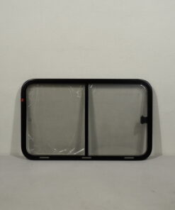 Dometic S7 Schiebefenster 900x550mm